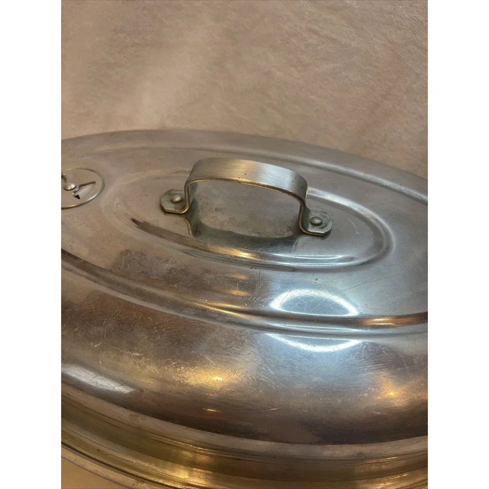 Vintage Oval Aluminum Roasting Pan with Domed Vented Lid Silver 18.5‎ Inch